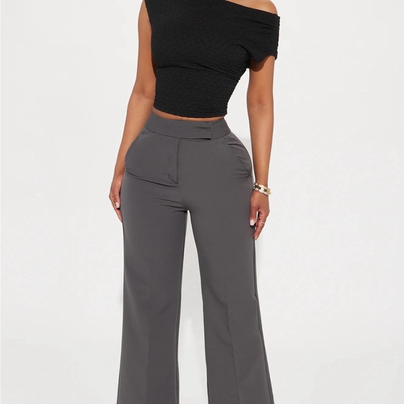 Fashion Nova Pants - Elegant Gray Women's Wide-Leg Pants